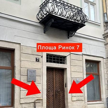 Lviv4U Apartment Luaran gambar