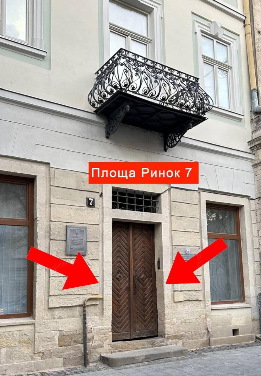 Lviv4U Apartment Luaran gambar